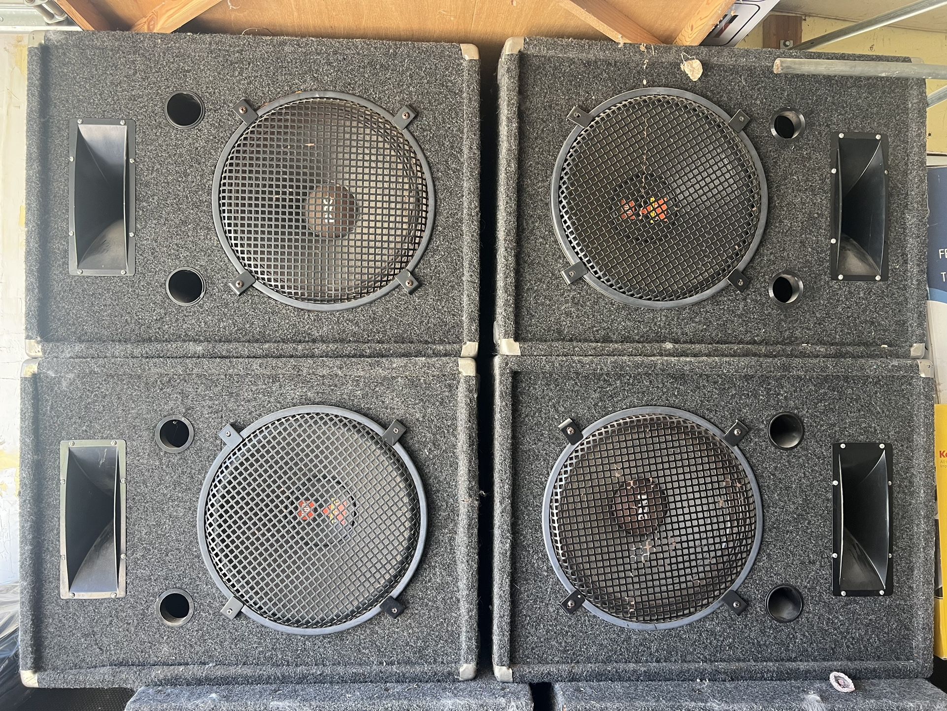 70’s & 80’s DJ (JBL / PRO DJ speakers )