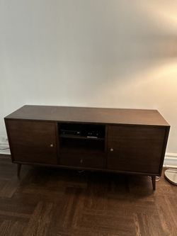 Brand new Media Console/Sideboard 
