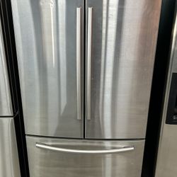 Stainless French Door Refrigerator With Ice Maker 