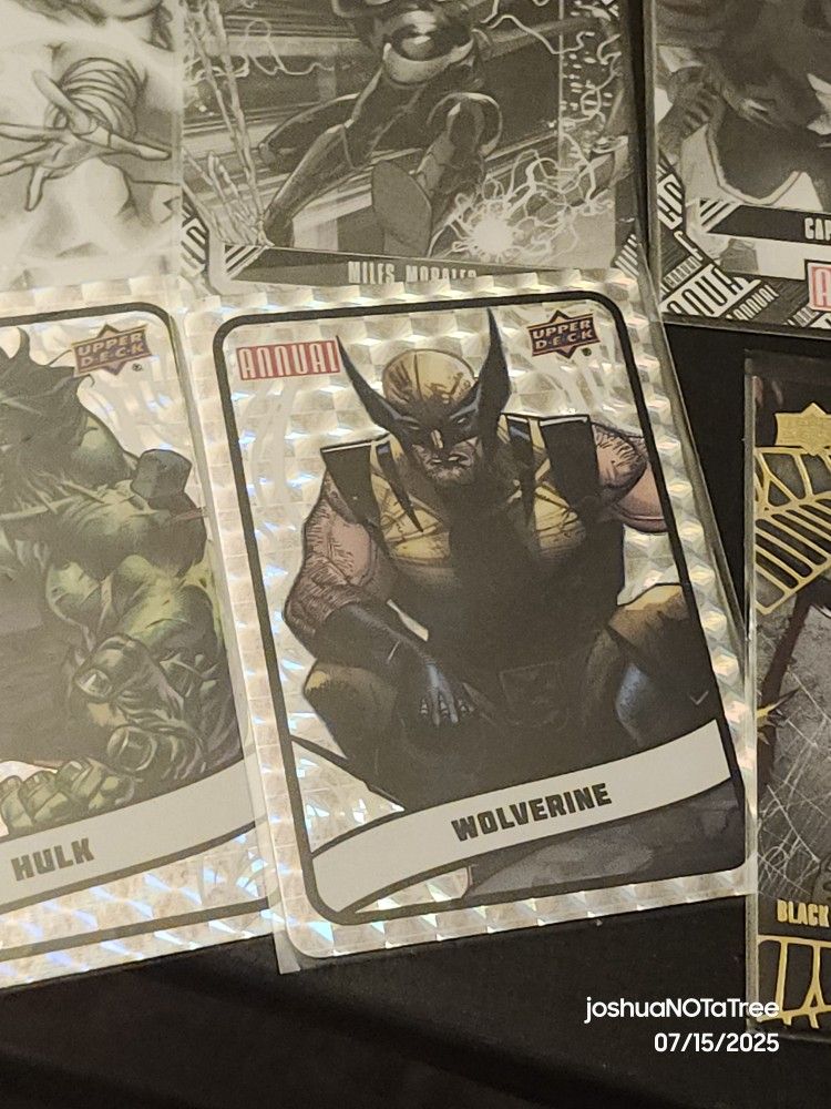 Wolverine And Hulk Cards
