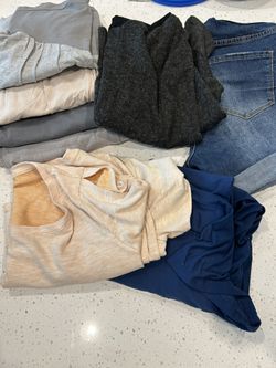 Bundle Maternity Clothes Size Medium