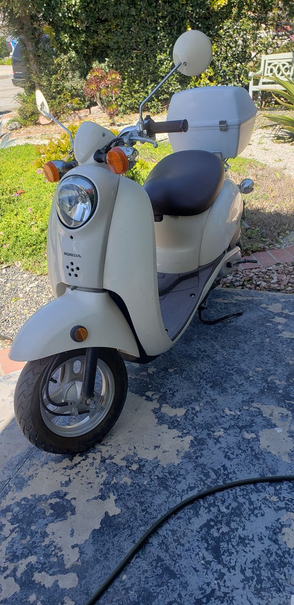 Honda scooter for Sale in Los Angeles, CA OfferUp