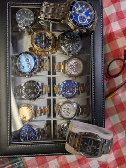 Invicta Watch Collection – 12 Watches