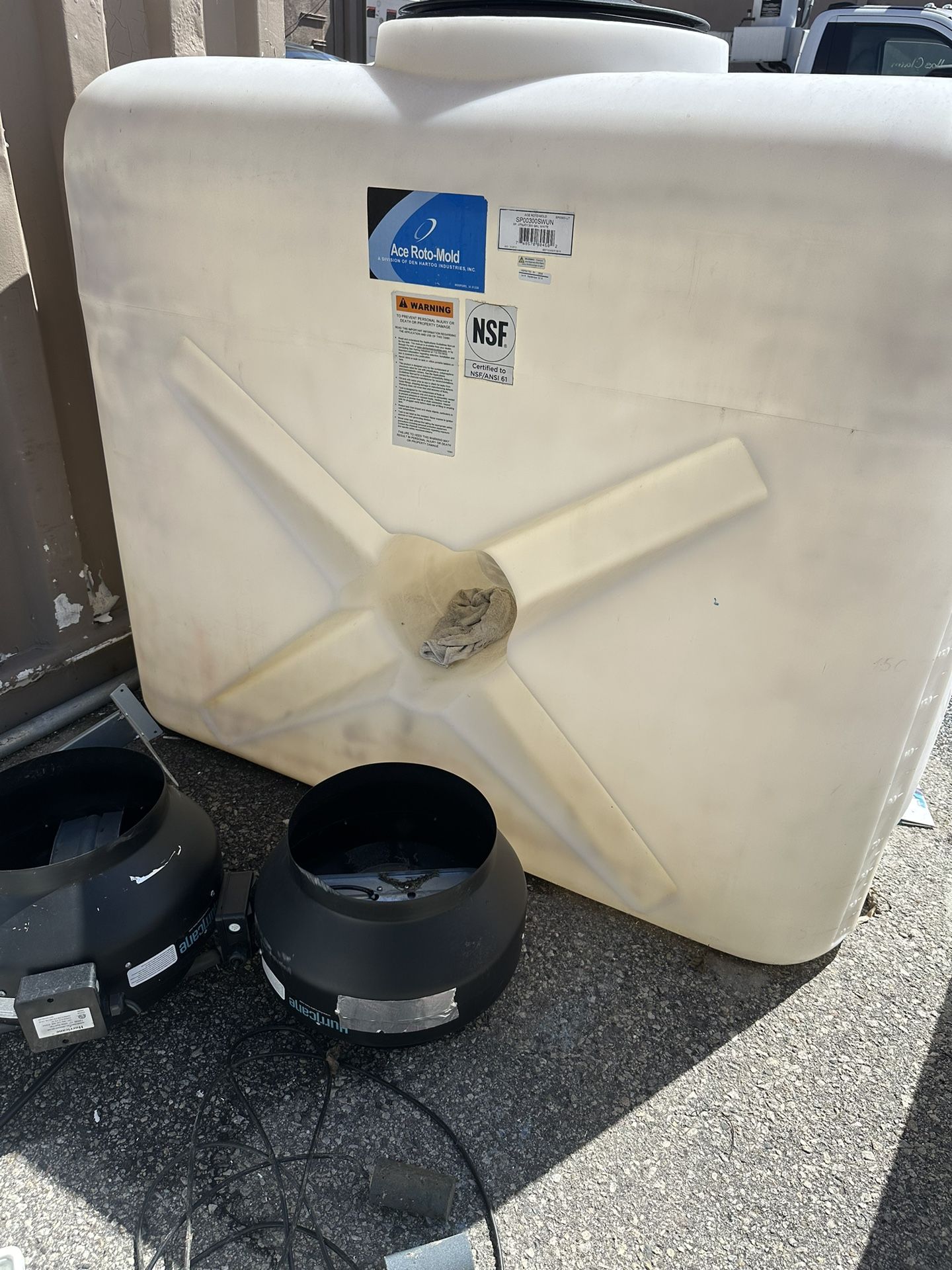 300 Gallon Water Tank