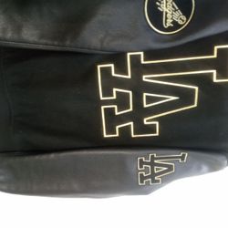 REAL MLB LEATHER BOMBER JACKET WORN IT 4 TIMES TOO NICE TO ROCK EVERY DAY  NEED CREDIT CARD PAYMENT MONEY FIRST COME FIRST SERVE 100 BUCK