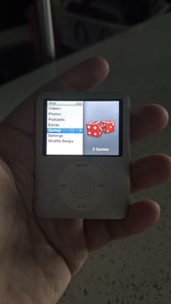 Apple iPod Classic 5th Gen 30GB - Black - Tested & Working