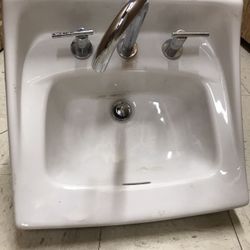 TOTO Sink with faucet 