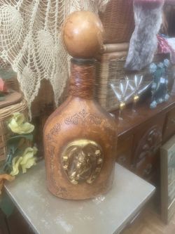 Italian Leather Decanter Bottle Gold Horse 