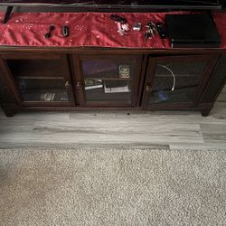 Tv Stand Free