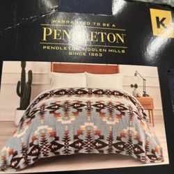 King Size Brand New Costco Famous Pendleton Blanket