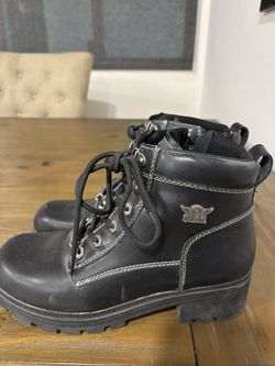 Women’s Motorcycle Riding Boots. Size 8 1/2