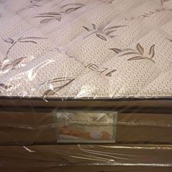 Brand New Queen Size Pillowtop Mattress Included Box Spring Free Delivery 