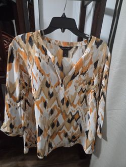 Yellow/Black/White Long Sleeve Shirt Size XL