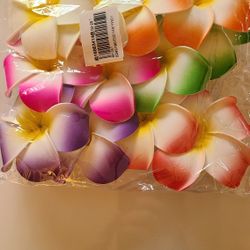 11 Hawaiian Artificial Flower Clips For Hair. Sealed Package!