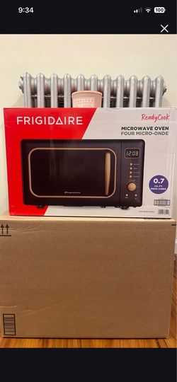 $50 New Frigidaire Microwave