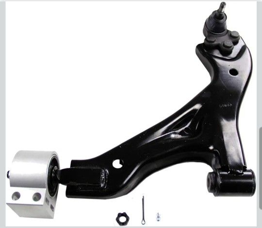 Front Left Lower Control Arm | 05-07 Chevrolet Equinox