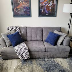 Gray Couch - 7ft - Great Condition