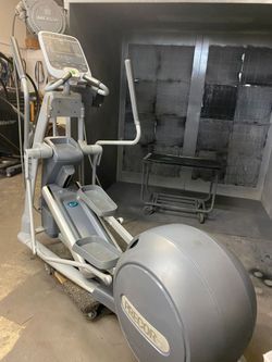 Precor 576 EFX Elliptical ( Delivery Included)