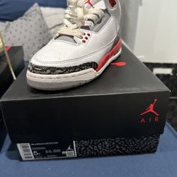 Air Jordan 3 Retro