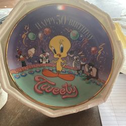 Tweety Plate