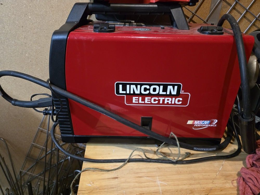 Lincoln Electric 140weld Pack Pick Like New Pick Up Concord