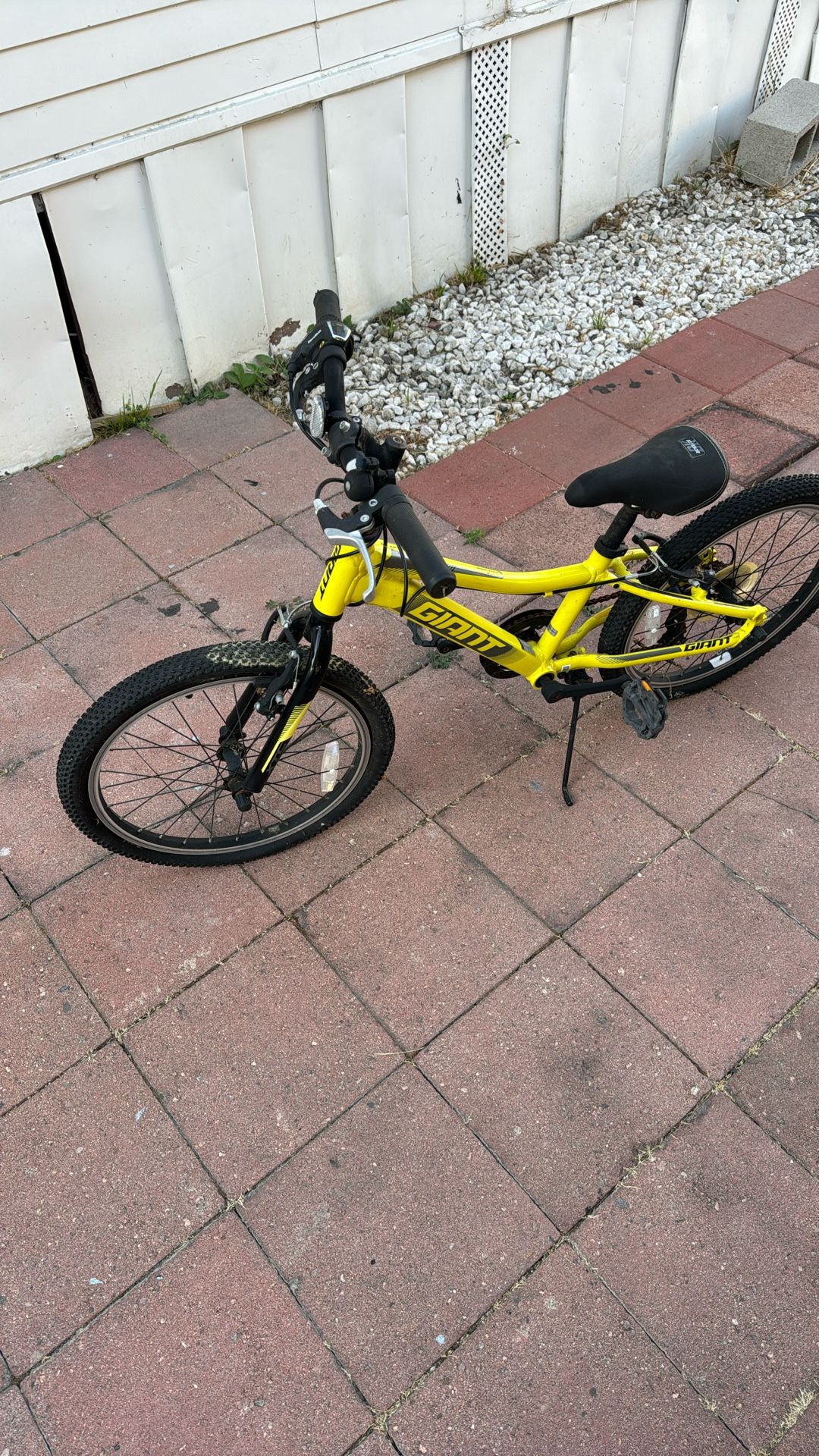 Giant XTC JR 20 Kids Trail Bike