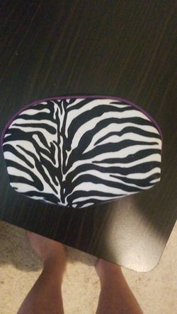 Makeup pouch