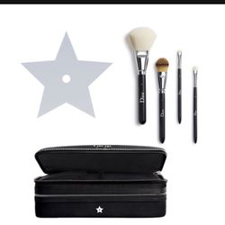 Dior  BEAUTY POUCH With 4 Brushes 