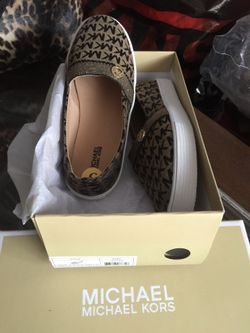 New Michel kors shoes