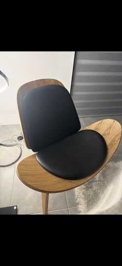 Faux Leather Tripod Slipper Accent Chair With Wooden Legs