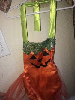 Baby girl size 3-6 months pumpkin costume romper