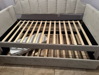 Twin bed