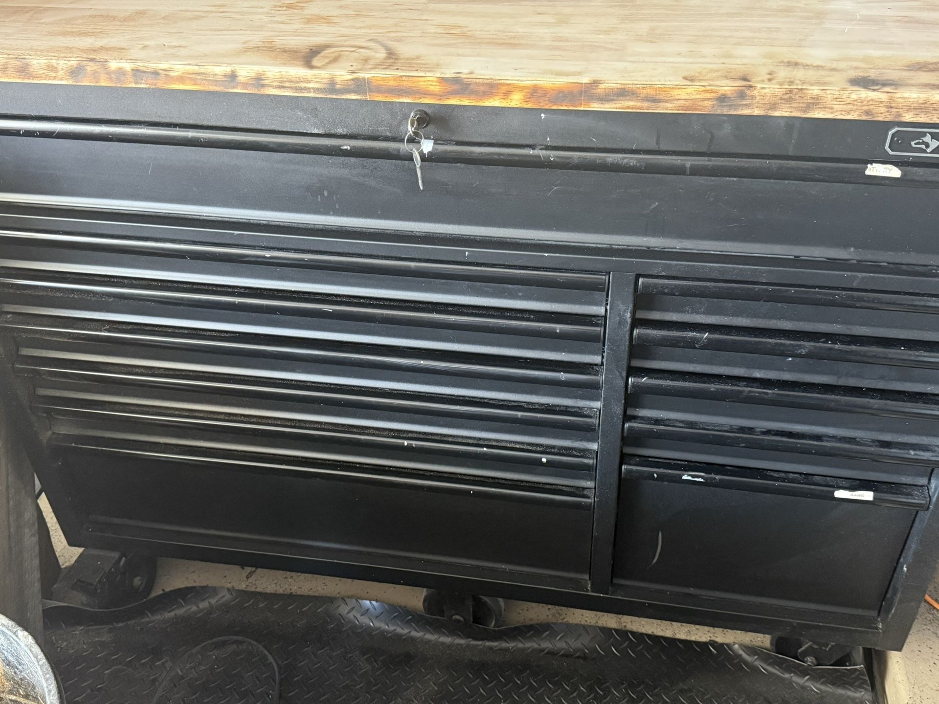 Husky Heavy duty Tool Chest 