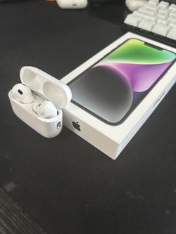 iPhone 14 box  air pods sold