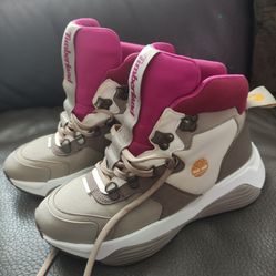 Timberland Esmerald Bay Size 7.5