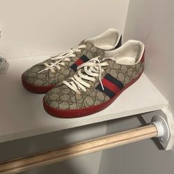 Gucci Sneakers 