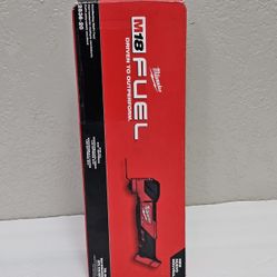 Milwaukee M18 FUEL 18V Lithium-Ion Cordless Brushless Oscillating Multi-Tool (Tool-Only)Brand New 
