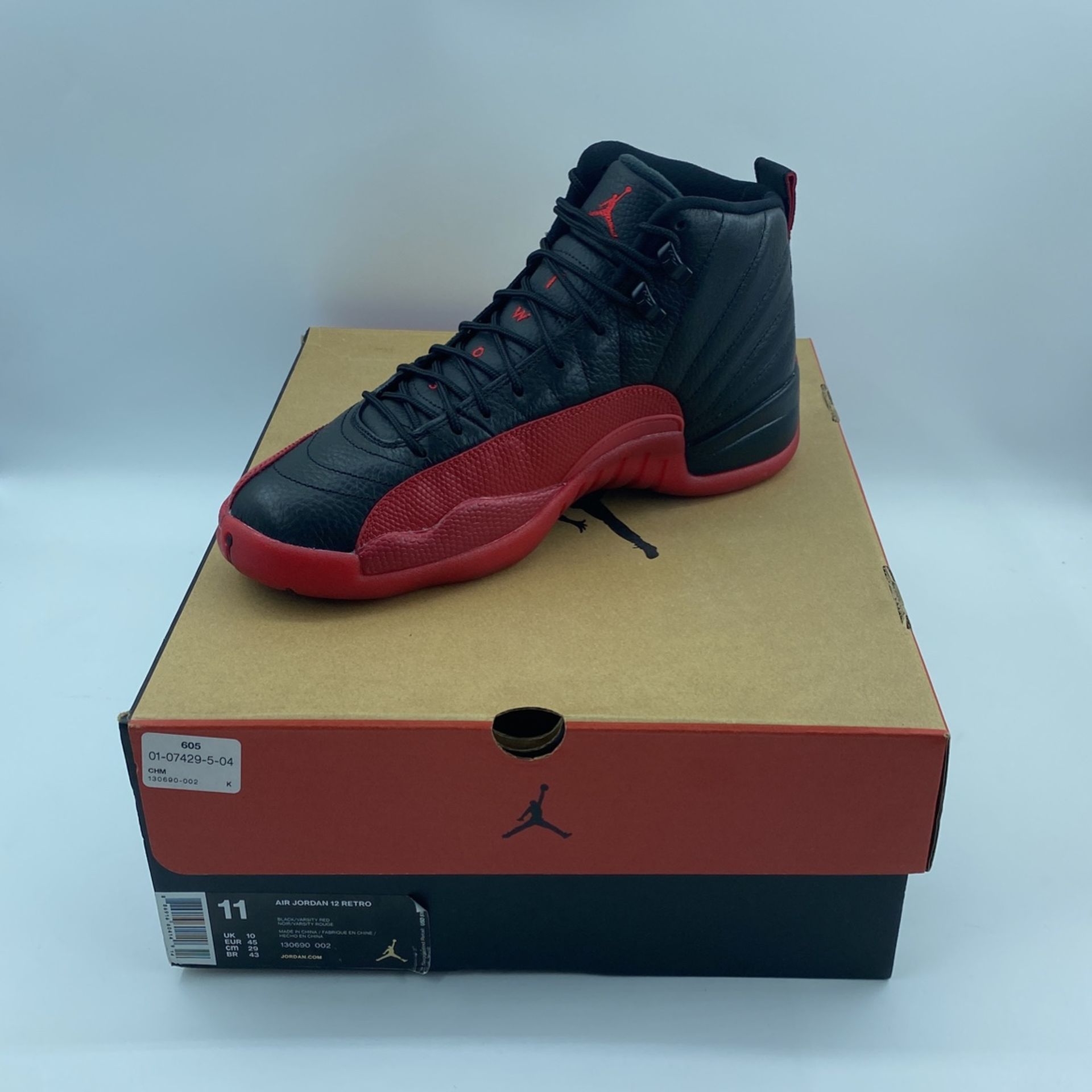 Jordan 12 Retro Flu Game 2016 Size 11 for Sale in Miami, FL