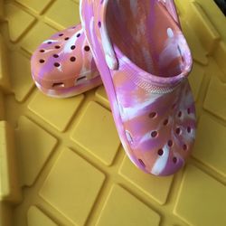 Crocs 
