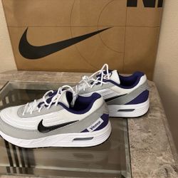 Air Max. And Vikings 