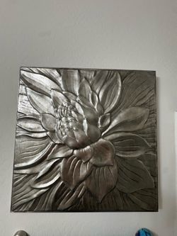 Metal Flower Decor