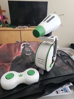 Hasbro Star Wars D-O Remote Control Droid from The Rise of Skywalker.