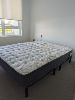 Queen-Size Luxury Mattress AND Adjustable Base - Beautyrest PressureSmartTM 2.0 Firm 11" Mattress