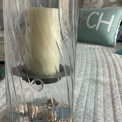 Beachy centerpiece candle with shells and Seaglass