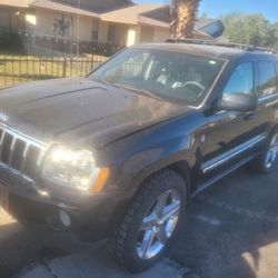 2005  Jeep Grand Cherokee  4x4 