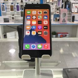 iPhone  8 