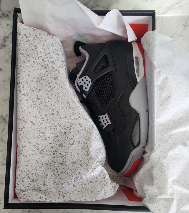 Jordan 4 Bred Reamagined Mens Size 11