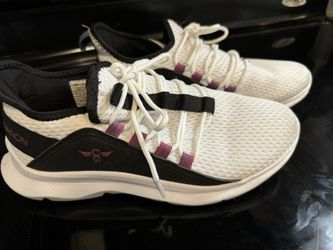 Women’s Creative Recreation Athletic Shoes 