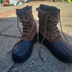 Men's Snow Boots Size 11