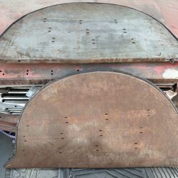 1948 Chevrolet Fender Skirts